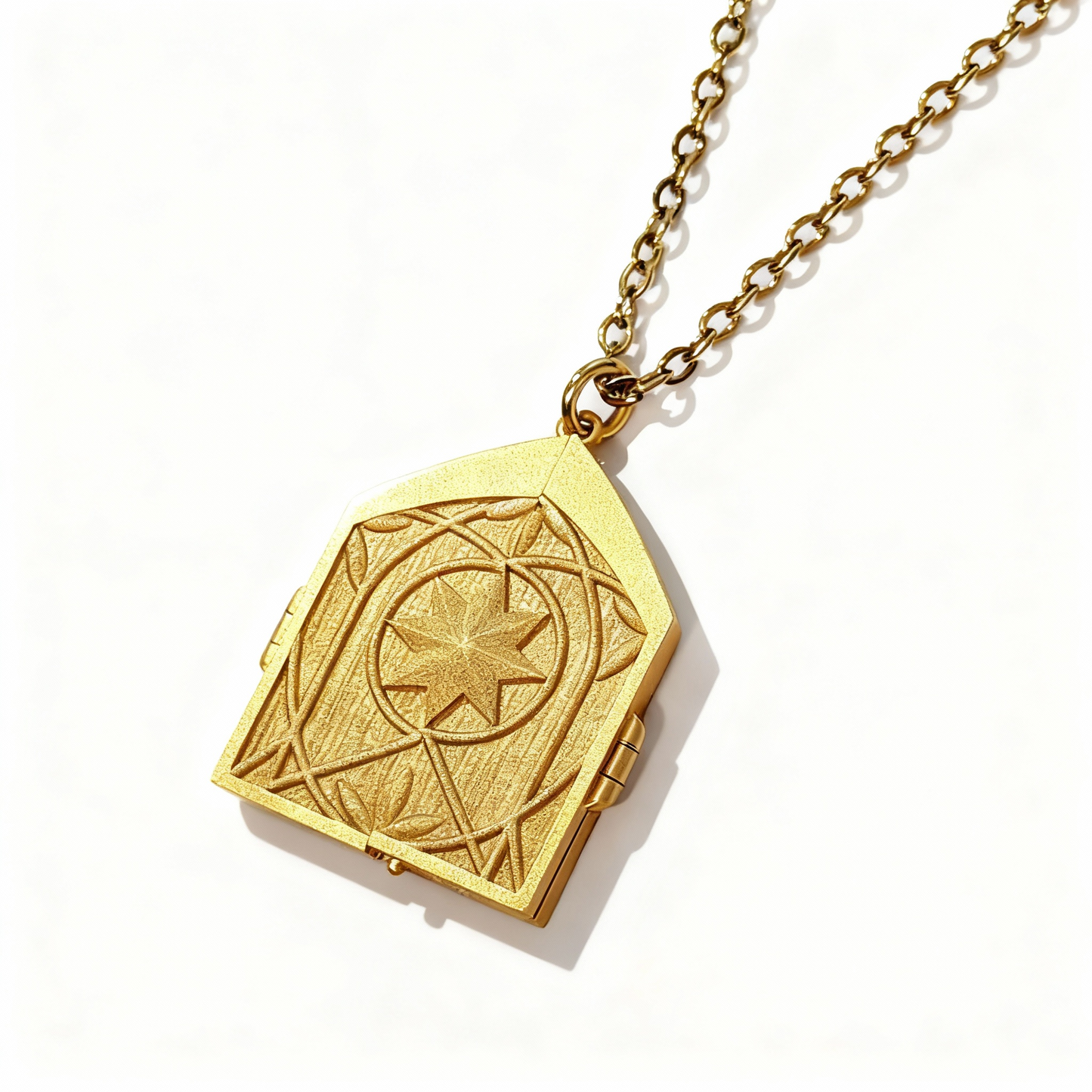 (Sterling Silver) The Gilded Hearth Locket